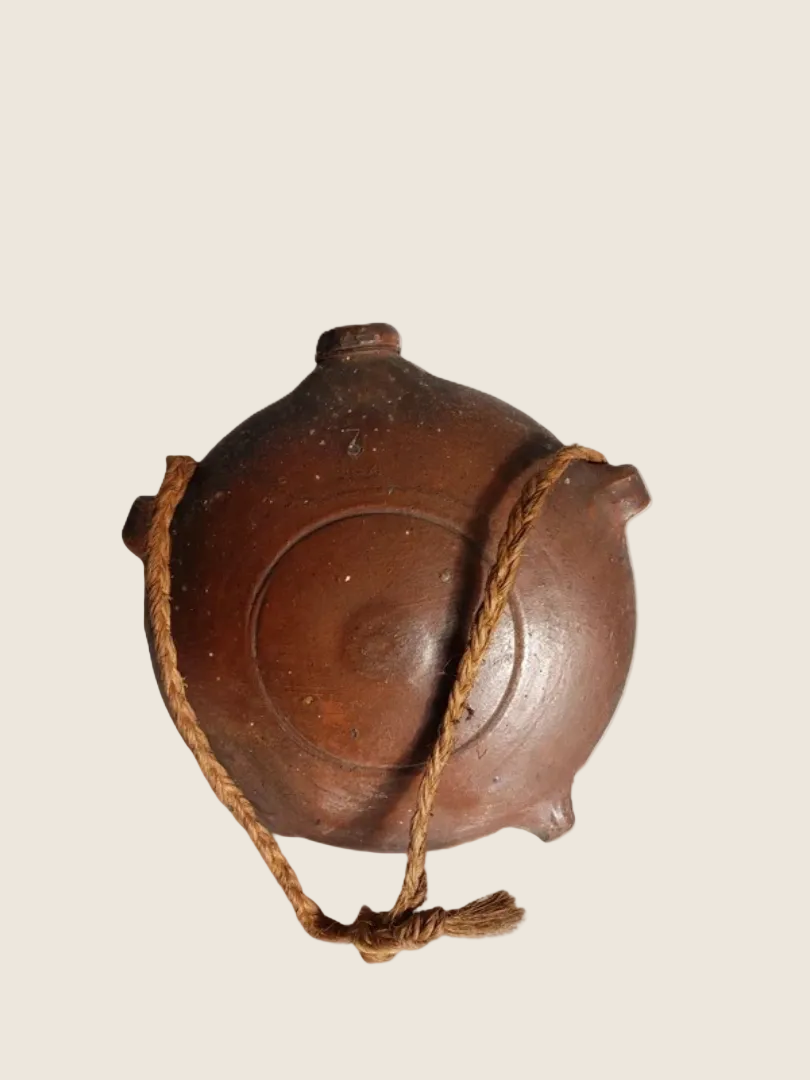 Gourde "Crapaud" de Moissonneur en Grès – XIXe Siècle (Art Populaire) Numérotée - LVR