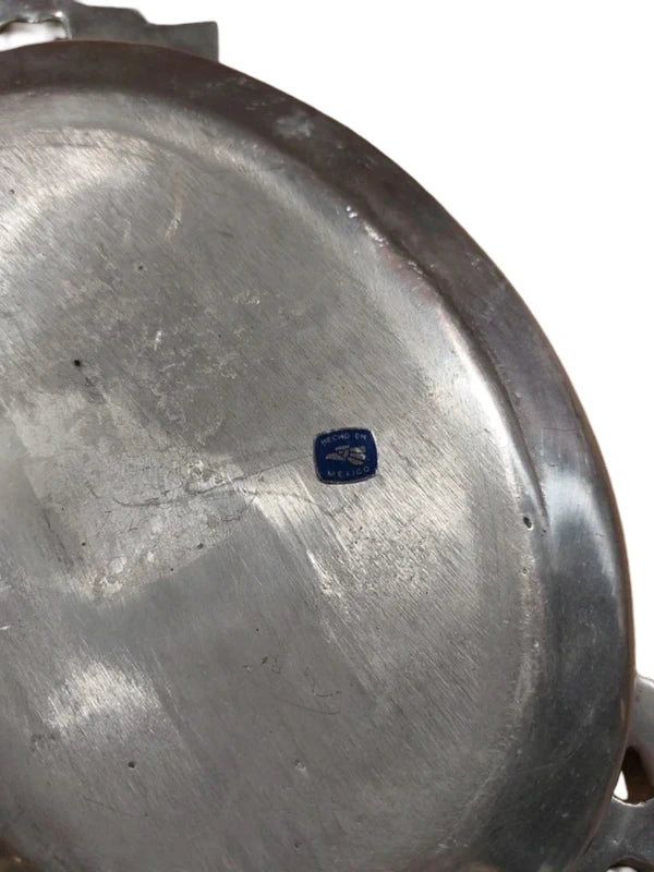 Plateau de Service Artisanal Mexicain en Aluminium Ciselé – Vintage 80s-90s - LVR