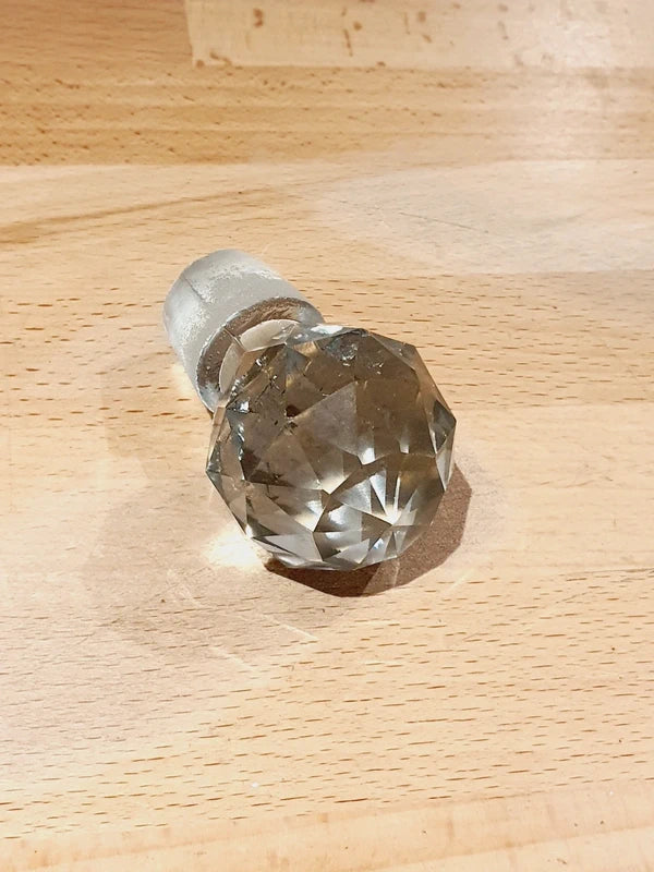 Carafe en Cristal Taillé Violet Améthyste : L'Éclat des Sixties 💜 - LVR