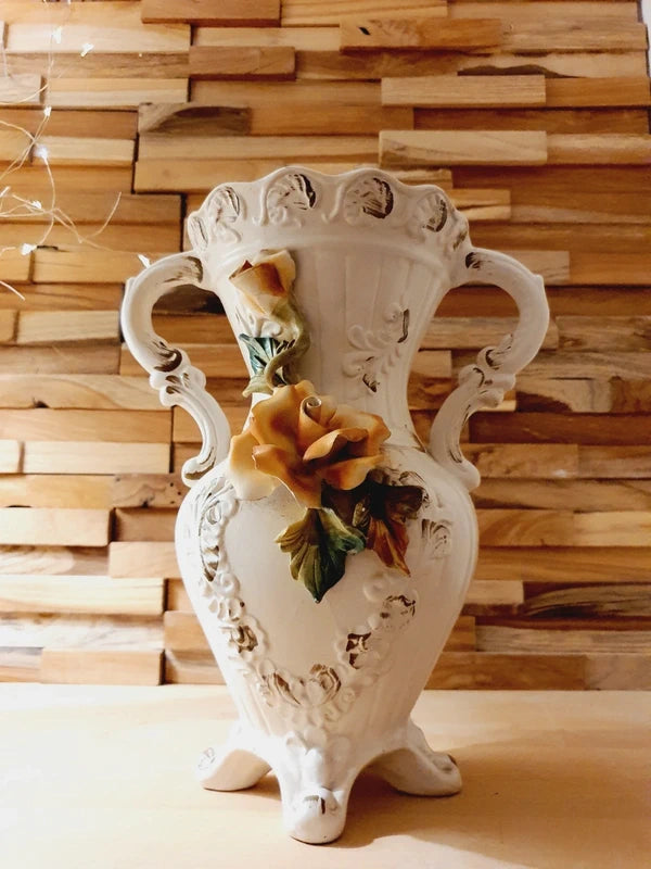 Vase Médicis Capodimonte – Porcelaine Barbotine & Décor Floral (Naples, 60s) - LVR