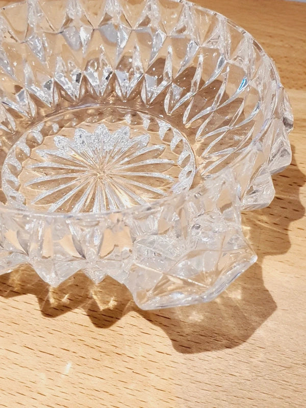 Coupelle Antique en Cristal Taillé Main : L'Éclat "Pointes de Diamant" - LVR