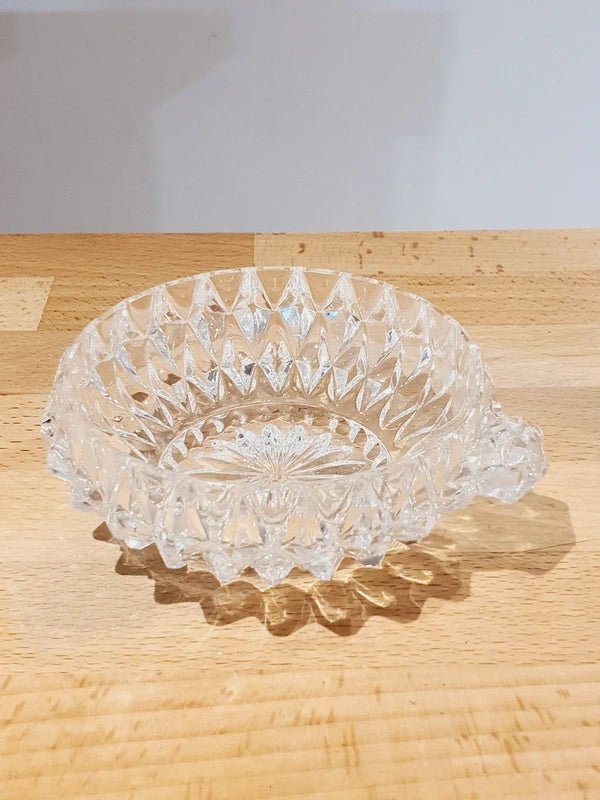 Coupelle Antique en Cristal Taillé Main : L'Éclat "Pointes de Diamant" - LVR