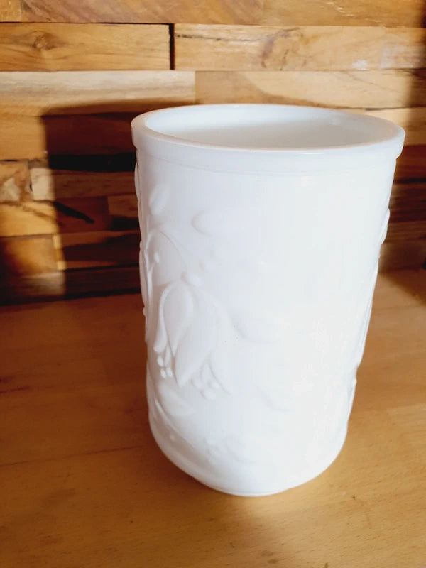 Vase en Verre Opale "Tulipes en Relief" : Éclat et Romantisme Vintage🌷 - LVR