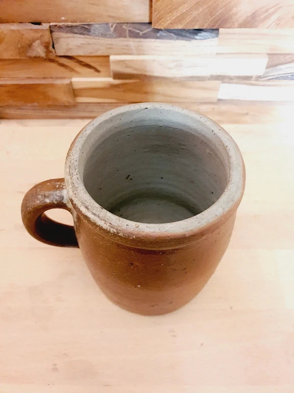 Pot en Grès Ancien avec Anse : L'Authenticité du Terroir Français (1920-1950) 🇫🇷🏺 - LVR