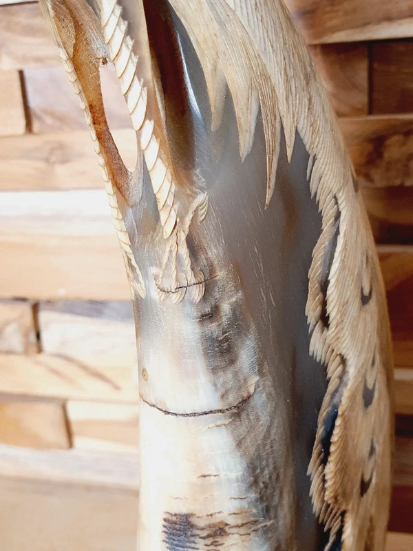 Sculpture de Paon en Corne Naturelle : Artisanat d'Art Français (32 cm) 🦚 - LVR
