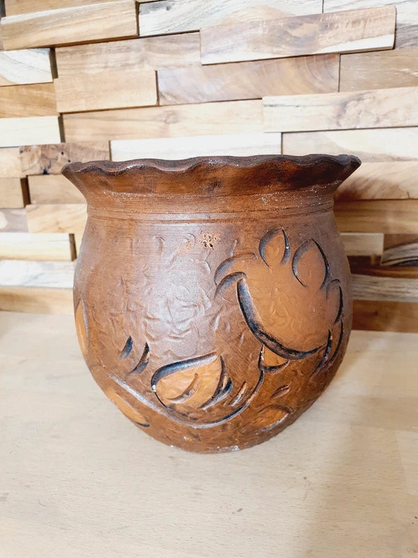 Cache-Pot Artisanal "Écorce" : Esprit Brutaliste et Gravures Florales (Années 70) 🏺 - LVR