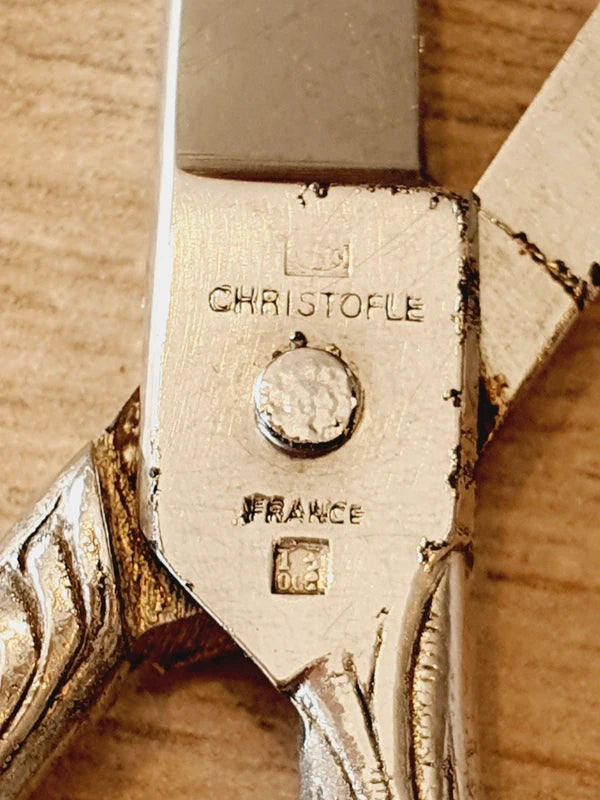 Ciseaux à Raisin Christofle "Modèle Vigneron" : L'Orfèvrerie de Prestige 🇫🇷🍇 - LVR