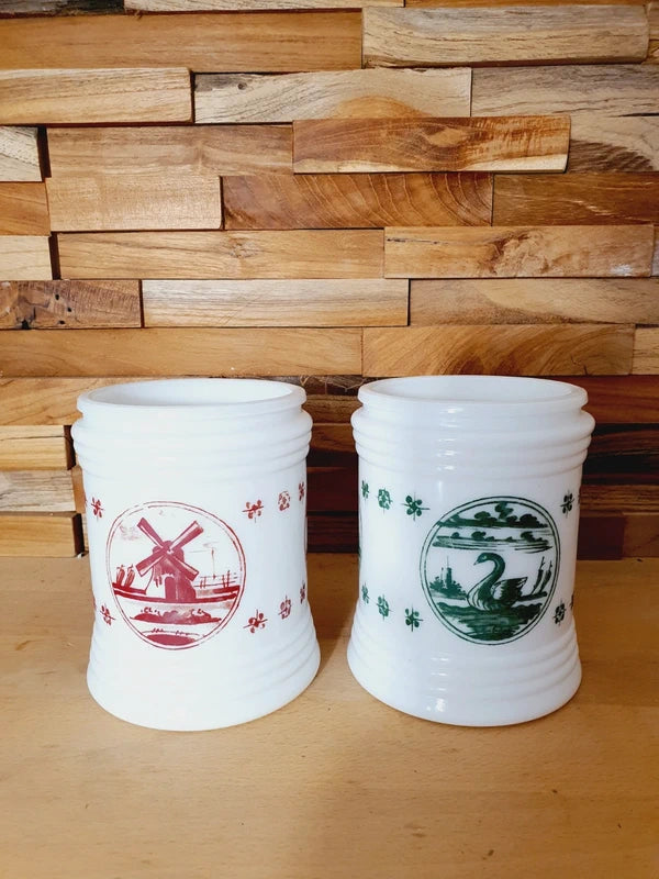 Lot de 2 Bocaux Milk Glass "Folklore Hollandais" : Le Chic Rétro-Pop (70's) 🇳🇱 - LVR