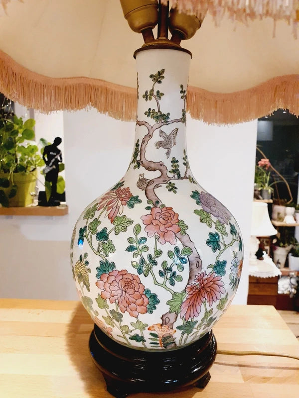 Grande Lampe Chinoiserie de Parquet : Porcelaine Famille Rose & Lin (50s-70s) 🌸