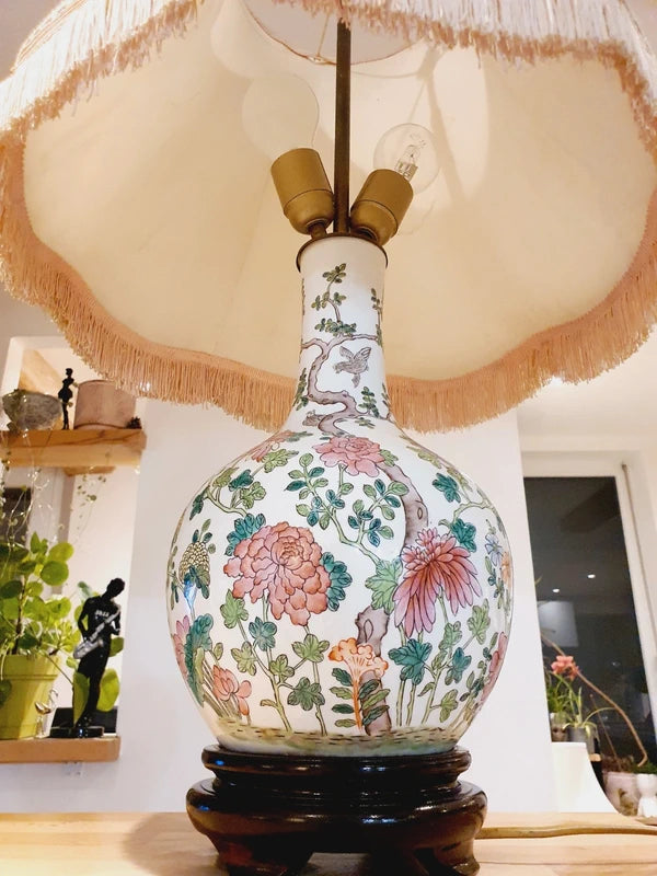 Grande Lampe Chinoiserie de Parquet : Porcelaine Famille Rose & Lin (50s-70s) 🌸