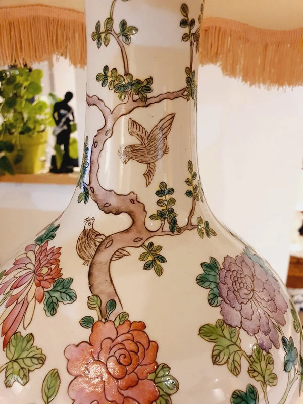 Grande Lampe Chinoiserie de Parquet : Porcelaine Famille Rose & Lin (50s-70s) 🌸