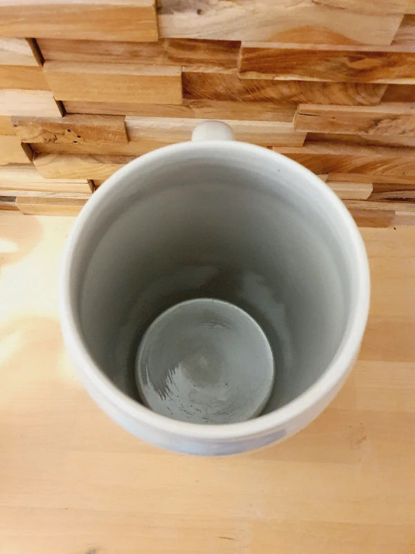 Très grande choppe à bière en grès gris avec logo rouge Spaten München et bandes blanches, contenance 5 litres, style bavarois vintage.