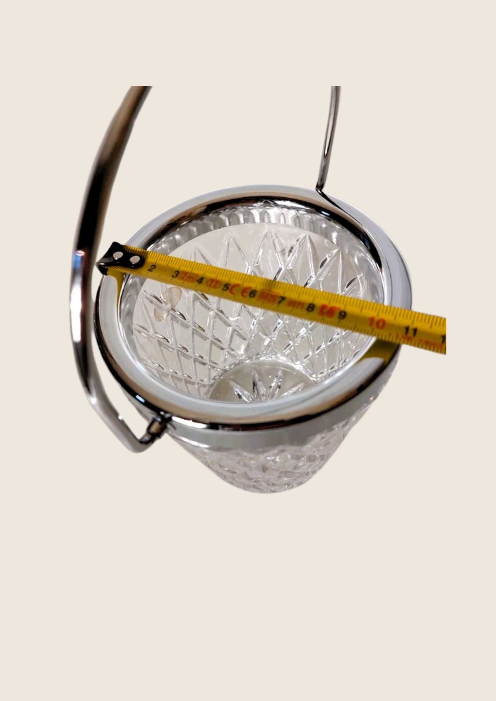 Le Bijou de l'Apéro : Seau à Glaçons en Cristal Taillé Diamant – Vintage 50s-60s - LVR